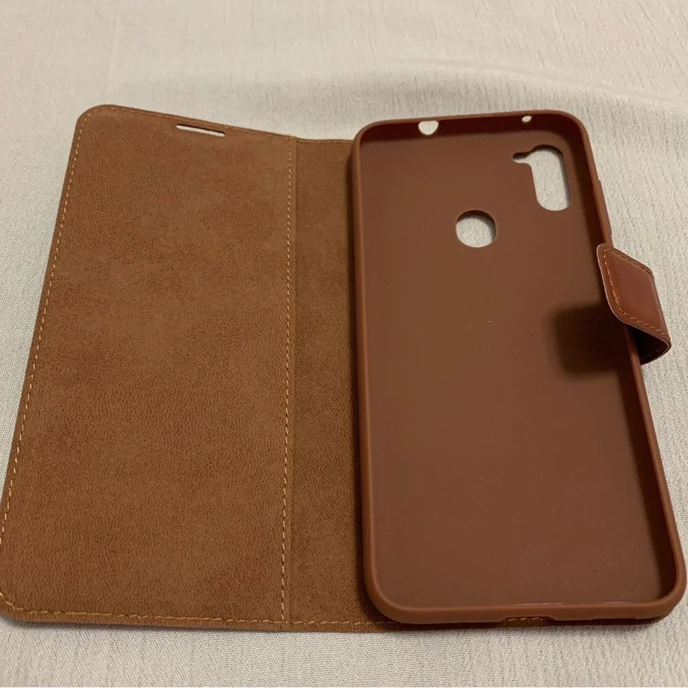 Samsung Galaxy A11 FOLIO | Protective Case Metro by T-Mobile